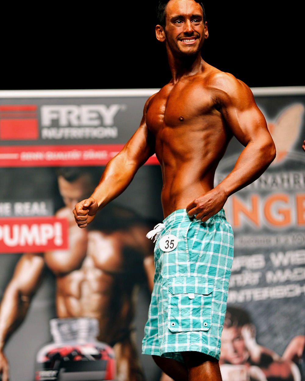 Pascual Esser auf der Bodybuilding-B&uuml;hne